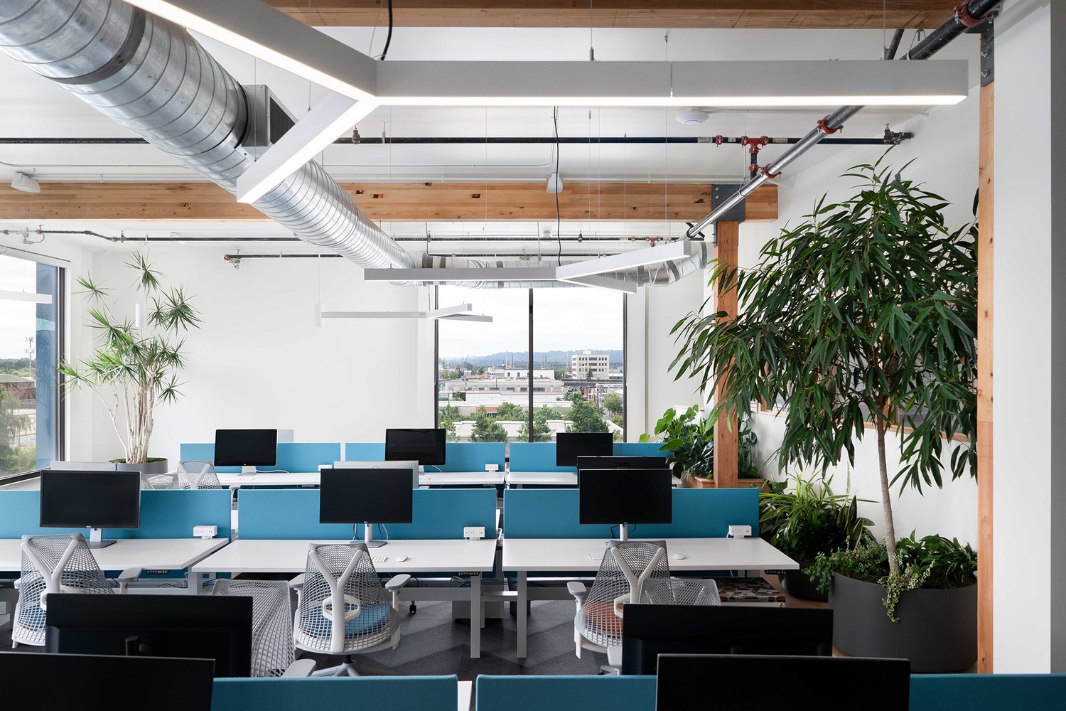 Reimagining Corporate Headquarters: Design Strategies for a Modern, Collaborative Office